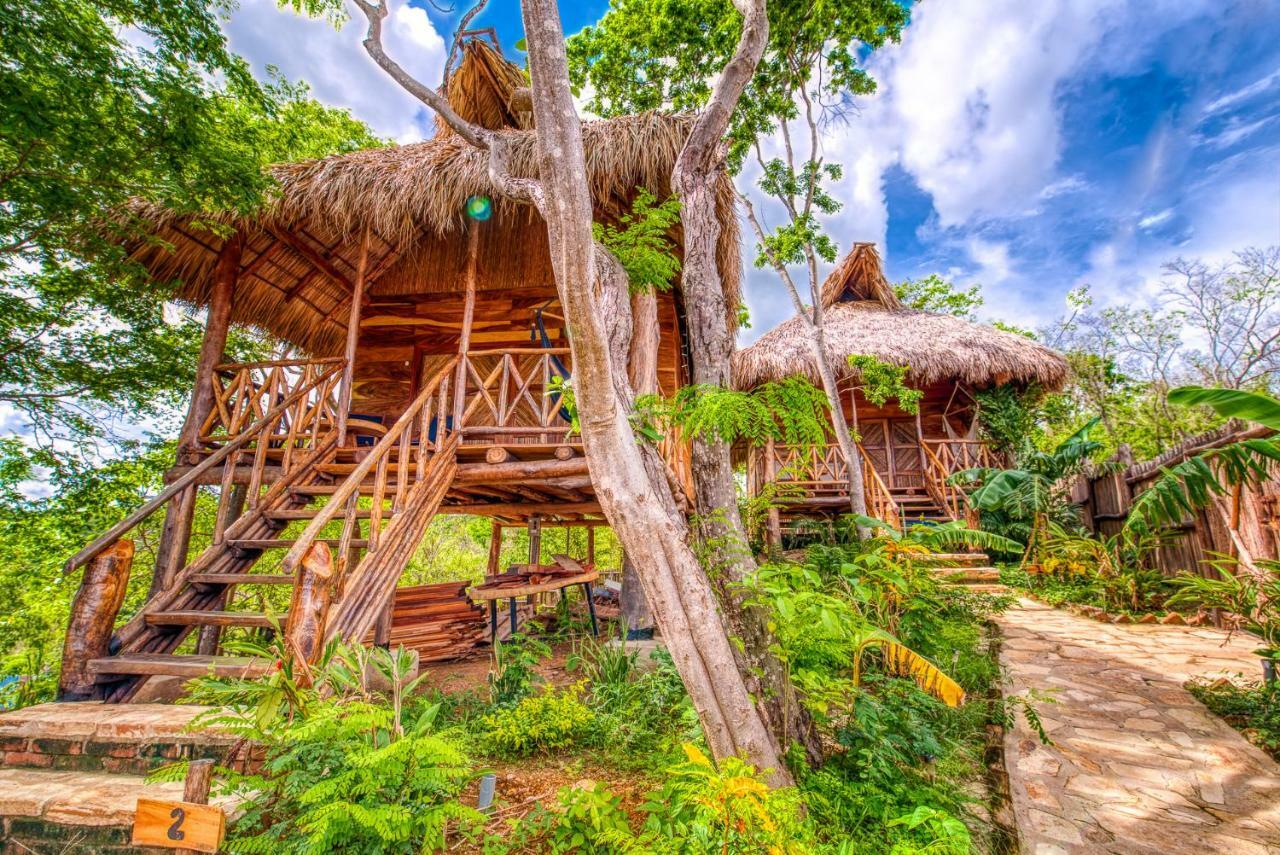 Eden On The Chocolata Hotel ซานฮวนเดลซูร์ ภายนอก รูปภาพ